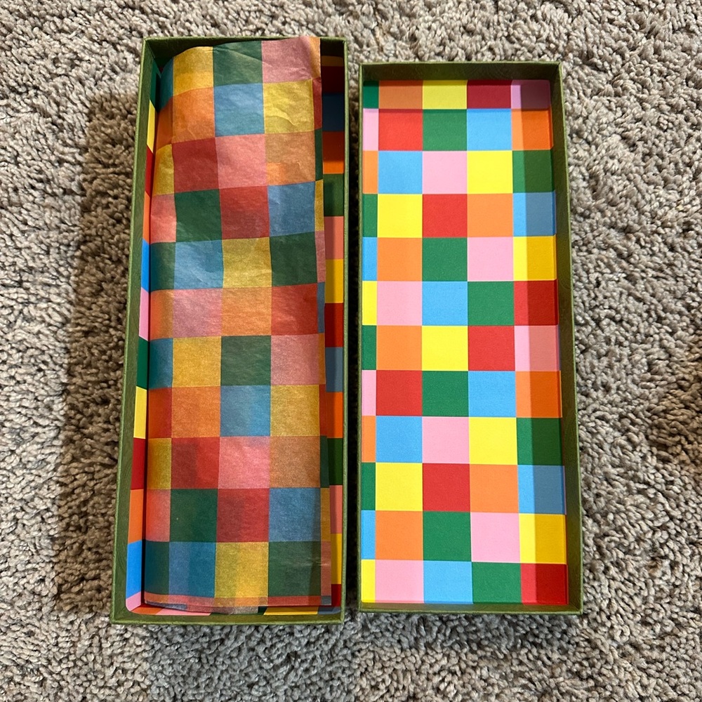 Gucci Box With Colorful Checkered Inside - Picture 3 of 7